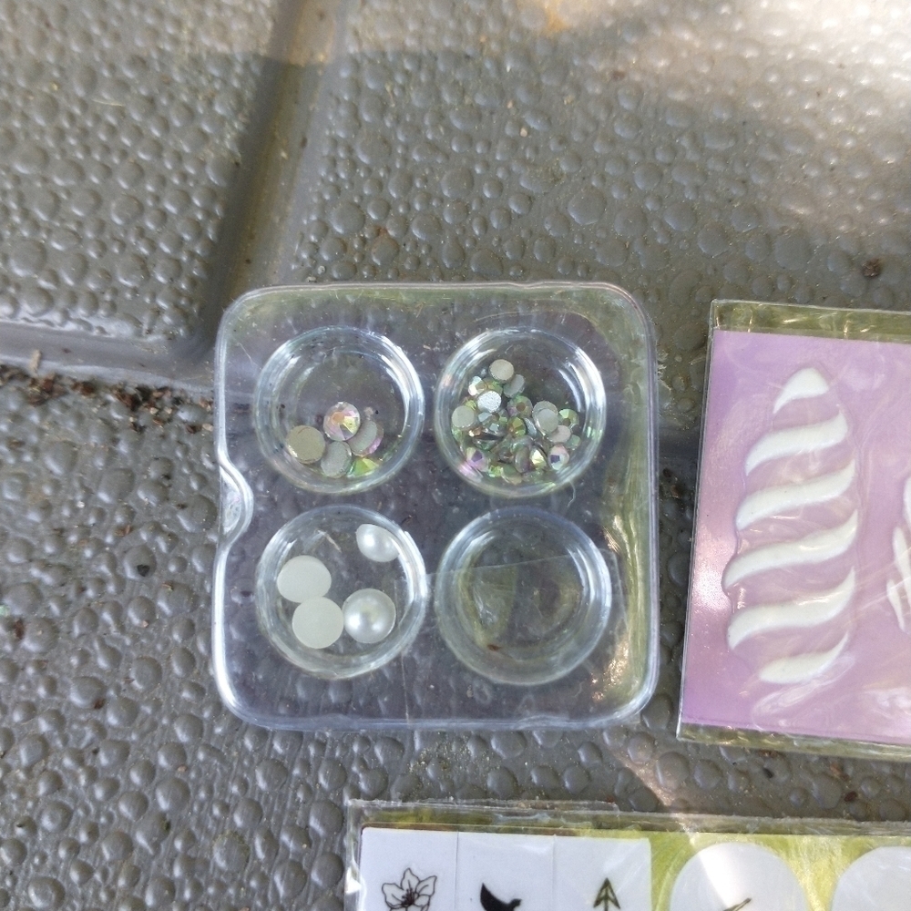 Nail art. Caviar beads stickers. Everything pictur - Picture 2 of 8